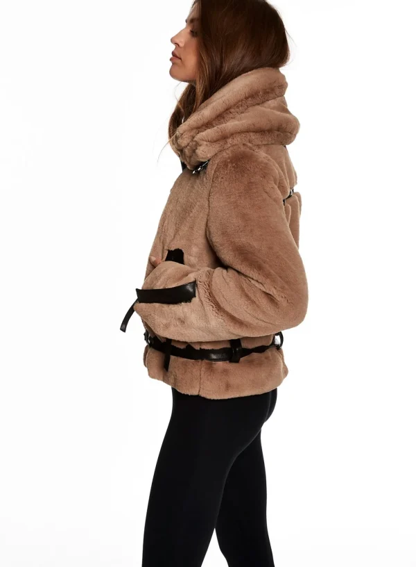 Women SAM. Vegan Leather & Faux Fur-Penelope