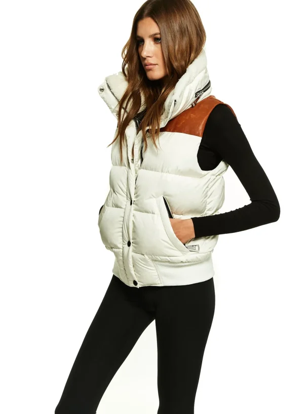 Women SAM. Down With Trim-Sawyer Vest