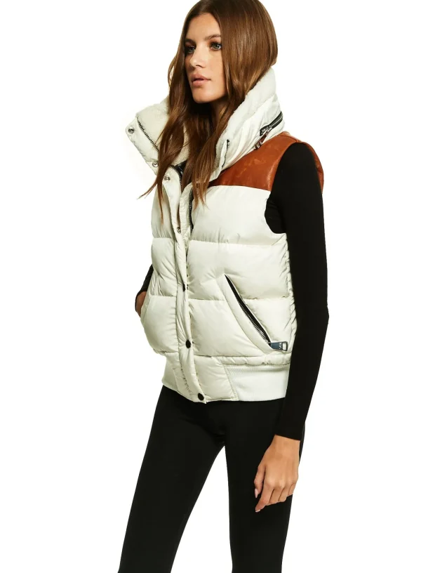 Women SAM. Down With Trim-Sawyer Vest