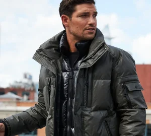 Men SAM. Clothing-Thompson