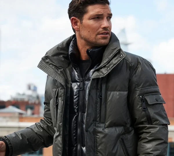 Men SAM. Clothing-Thompson