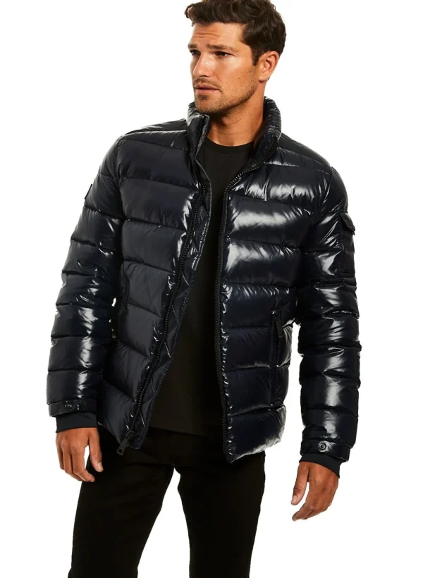 Men SAM. Clothing-Trail