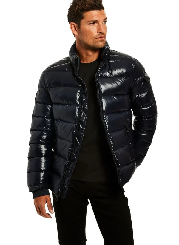 Men SAM. Clothing-Trail