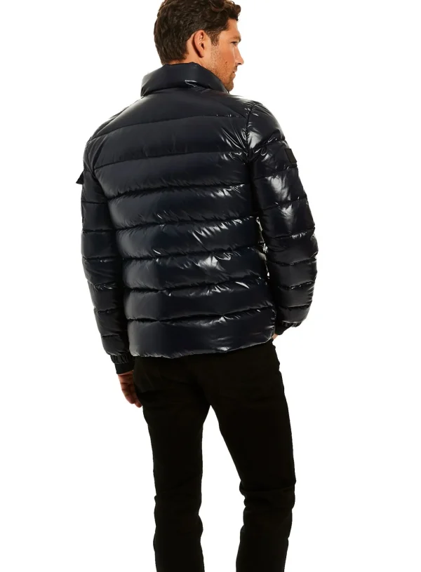 Men SAM. Clothing-Trail
